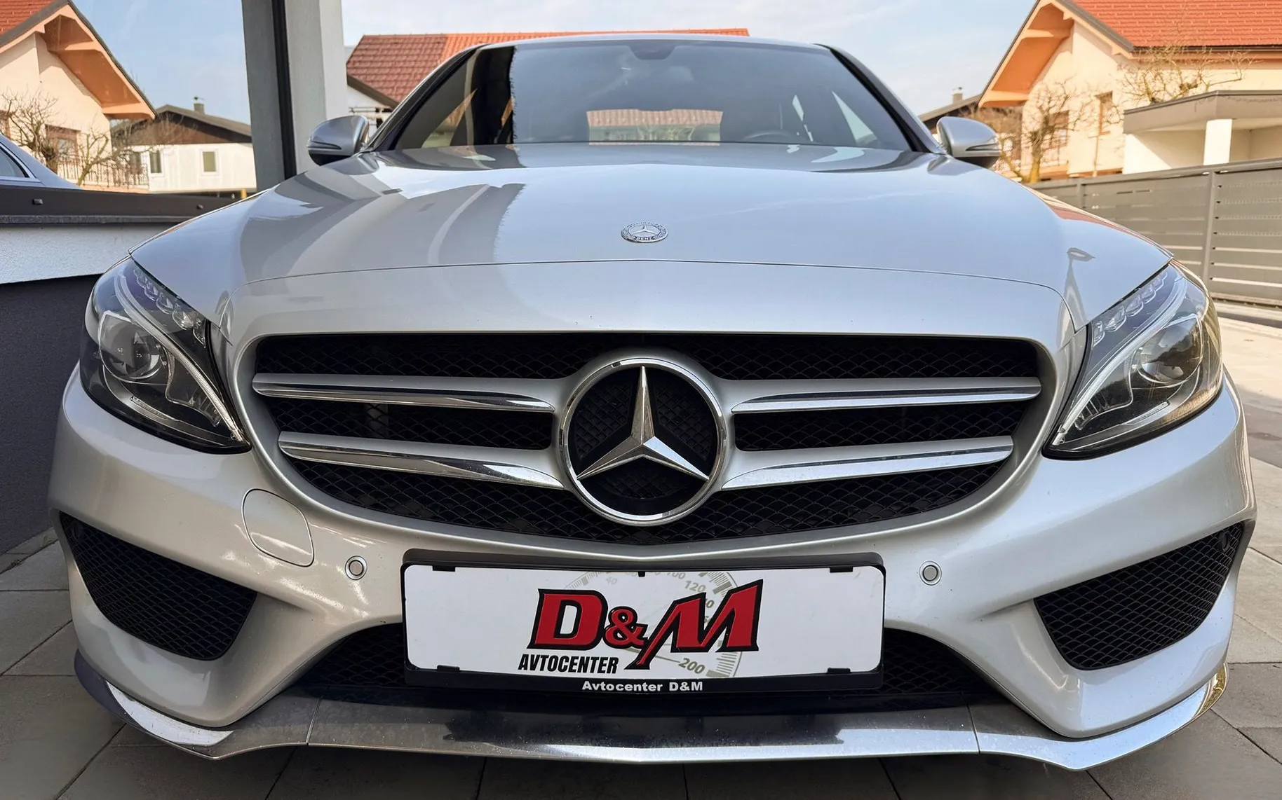 Zunanja slika - Mercedes-Benz C-Razred - C 200D AMG LINE AVT|FULL LED|ČRNO USNJE|2xPDC|18 - 5