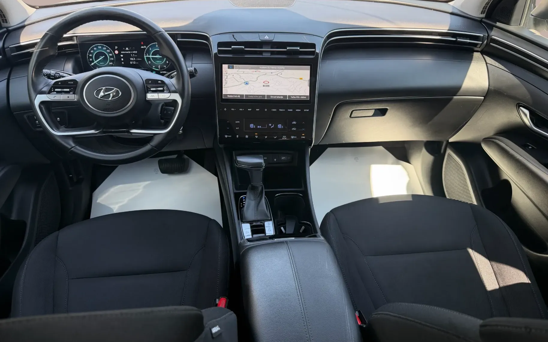 Zunanja slika - Hyundai Tucson - 1,6 CRDi Premium 48V - 10