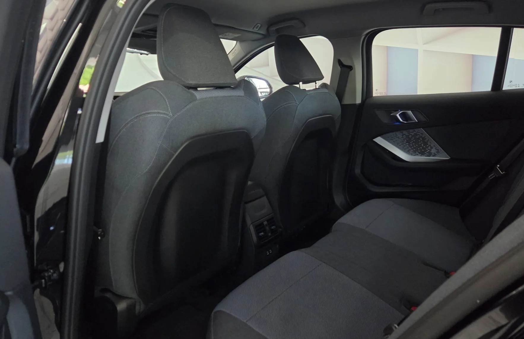 Zunanja slika - BMW Serija 1 - : 118d Avt.-ADAPT.LED-KAMERA-AMBIENT - 14