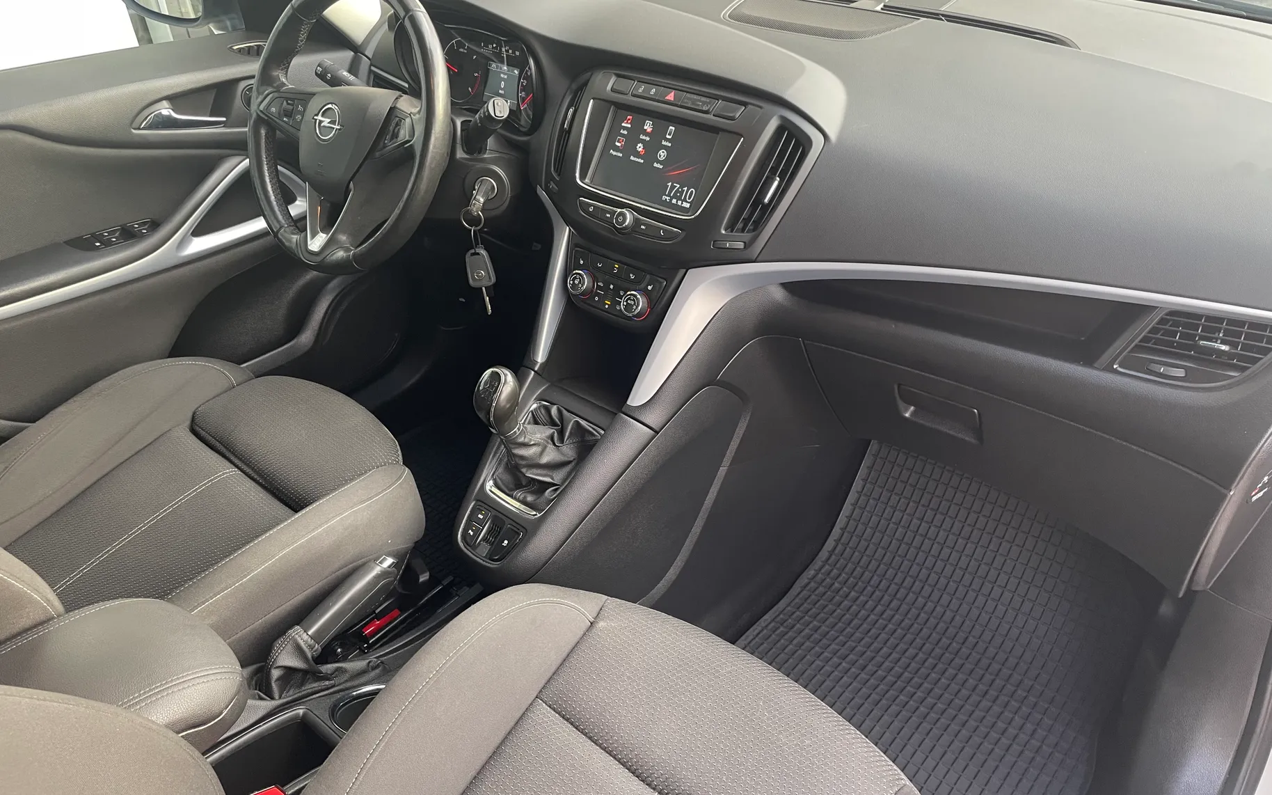 Zunanja slika - Opel Zafira - 1.6-CDTI-INNOVATION-LED-KLJUKA-TOP - 9
