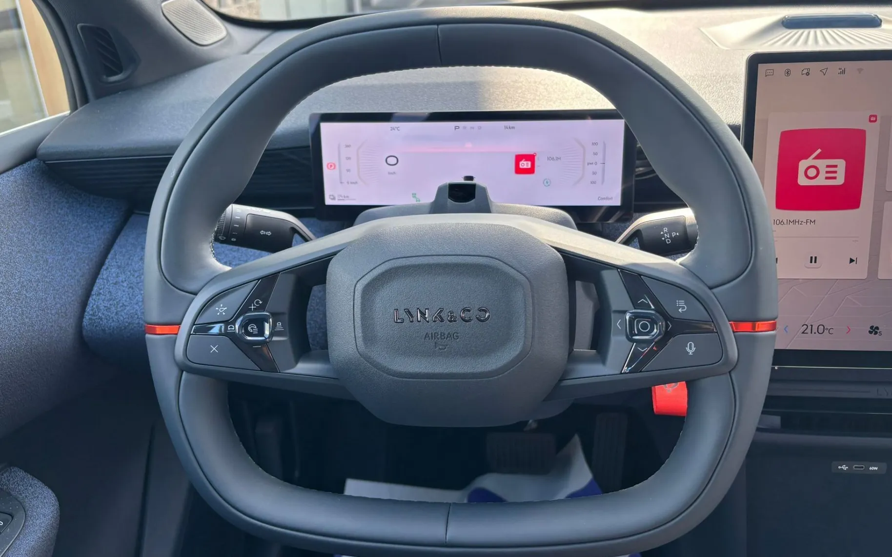 Zunanja slika - Lynk & Co 02 - CORE 66kWh - 10