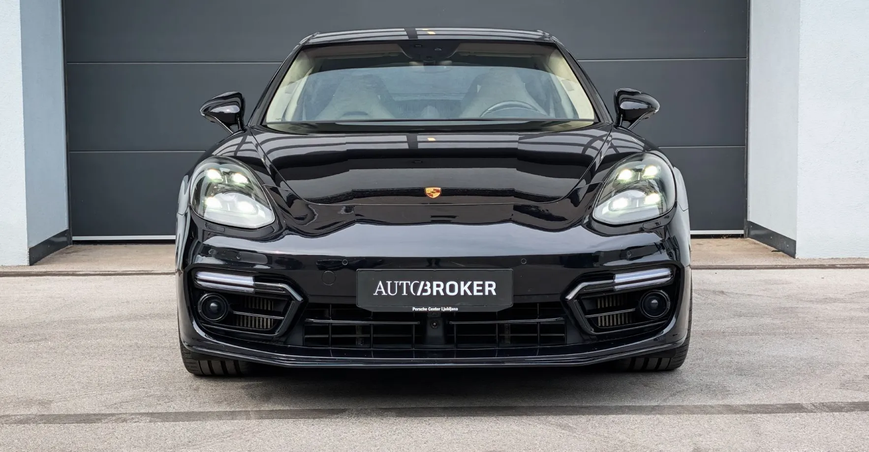 Zunanja slika - Porsche Panamera - 4.0 V8 TURBO S E-HYBRID AUT. Porsche Aprroved - 2