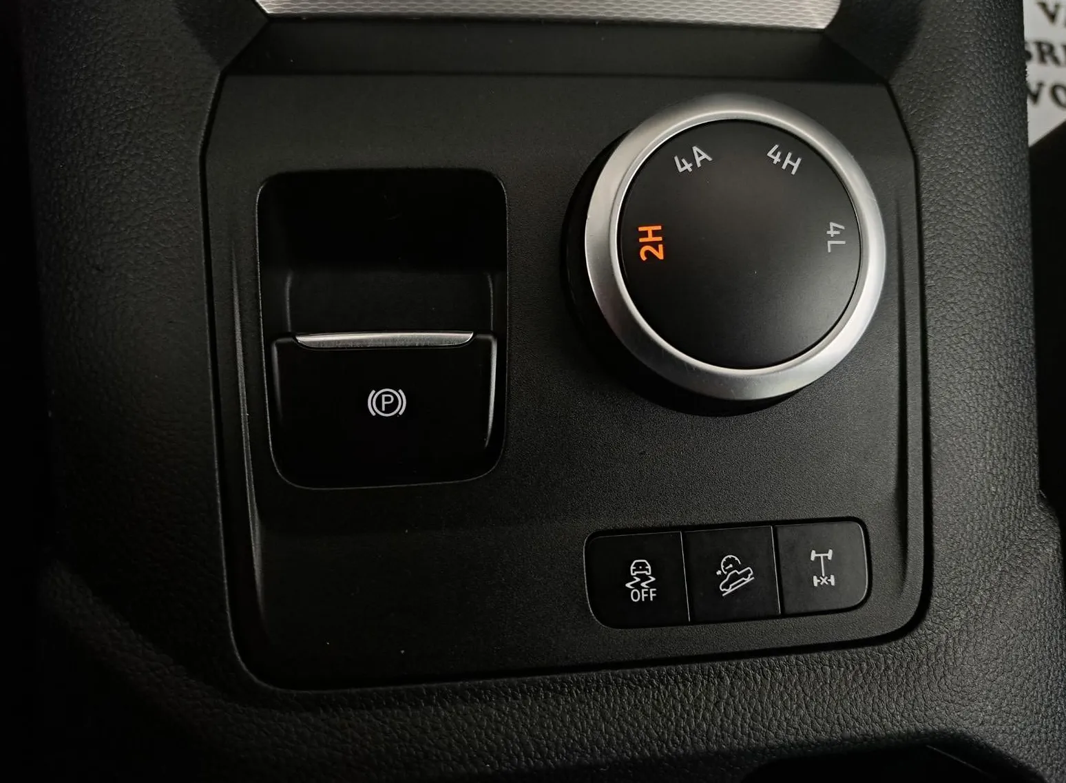 Zunanja slika - VW Amarok - 2.0 TDI 4 MOTION Z ENOLETNIM JAMSTVOM - 6