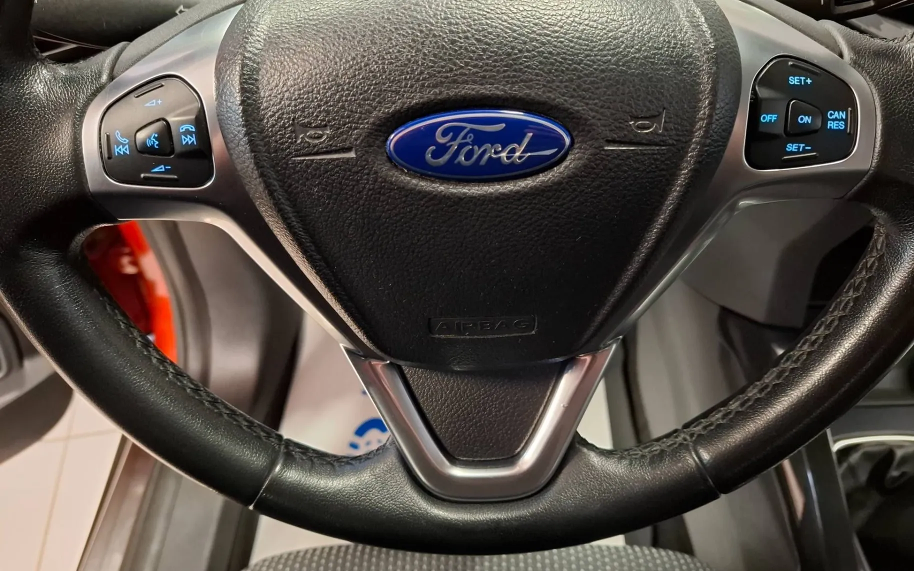 Notranja slika - Ford Ecosport - 1.0 EcoBoost Titanium-LED-TEMPOMAT-AVT. KLIMA-AL - 11