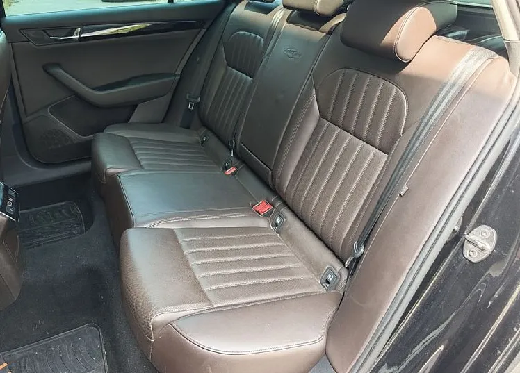 Zunanja slika - Škoda Superb - 2.0 TDI L K - PANORAMA - CANTON - HLAJENJE SEDEŽEV - 17