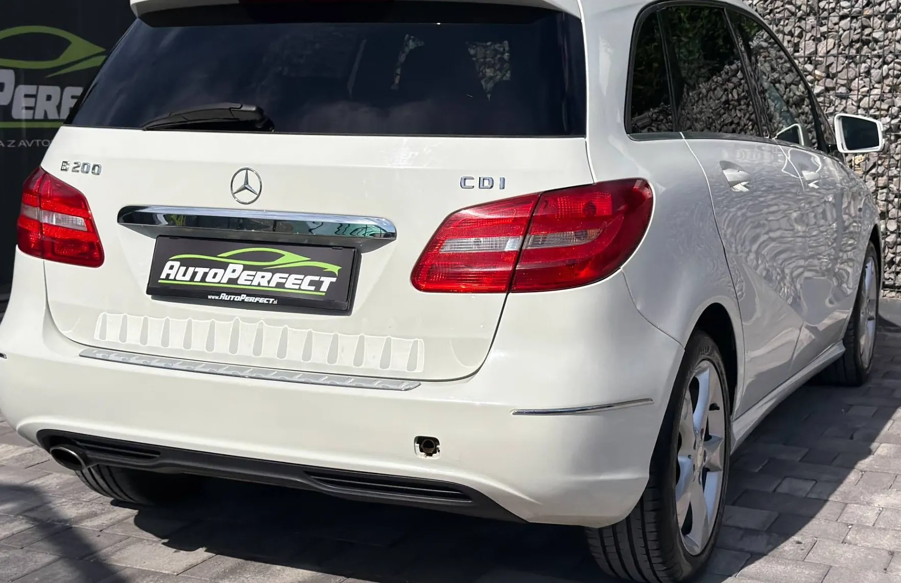 Zunanja slika - Mercedes-Benz B-Razred - B 200 CDI BlueEFFICIENCY |GR. SED.|TEMP|AVT. KLI.. - 5