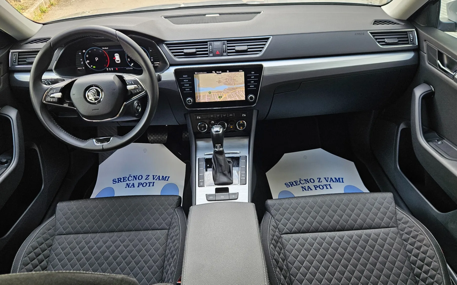 Zunanja slika - Škoda Superb - Combi 2,0 TDI   DSG - 9