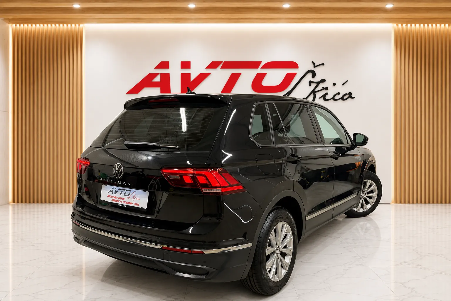 Zunanja slika - VW Tiguan - 2.0 TDI-FULL LED-ACC-TEMPOMAT-NAV1GACIJA-PDC - 4