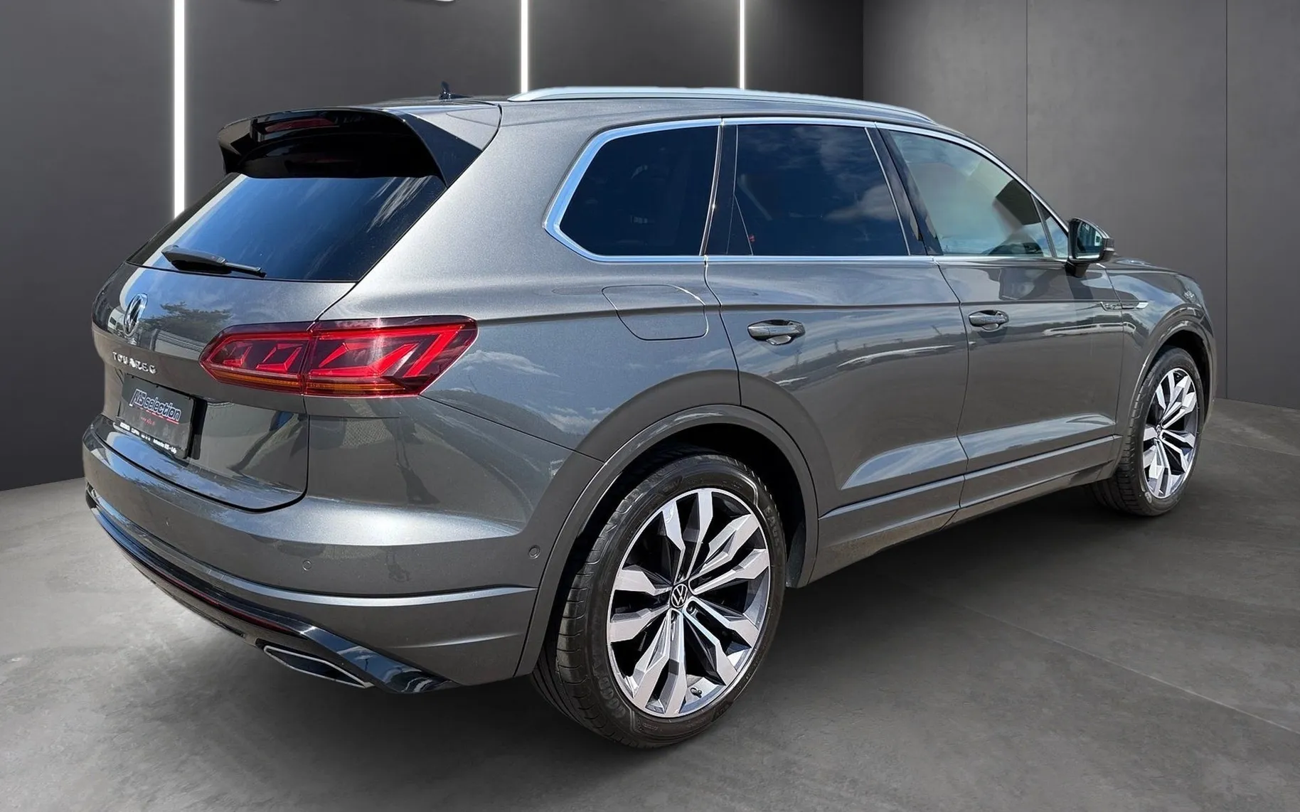 Zunanja slika - Volkswagen Touareg - 4motion V6 TDI BMT R-Line Aut.Panorama-NightVisi.. - 3