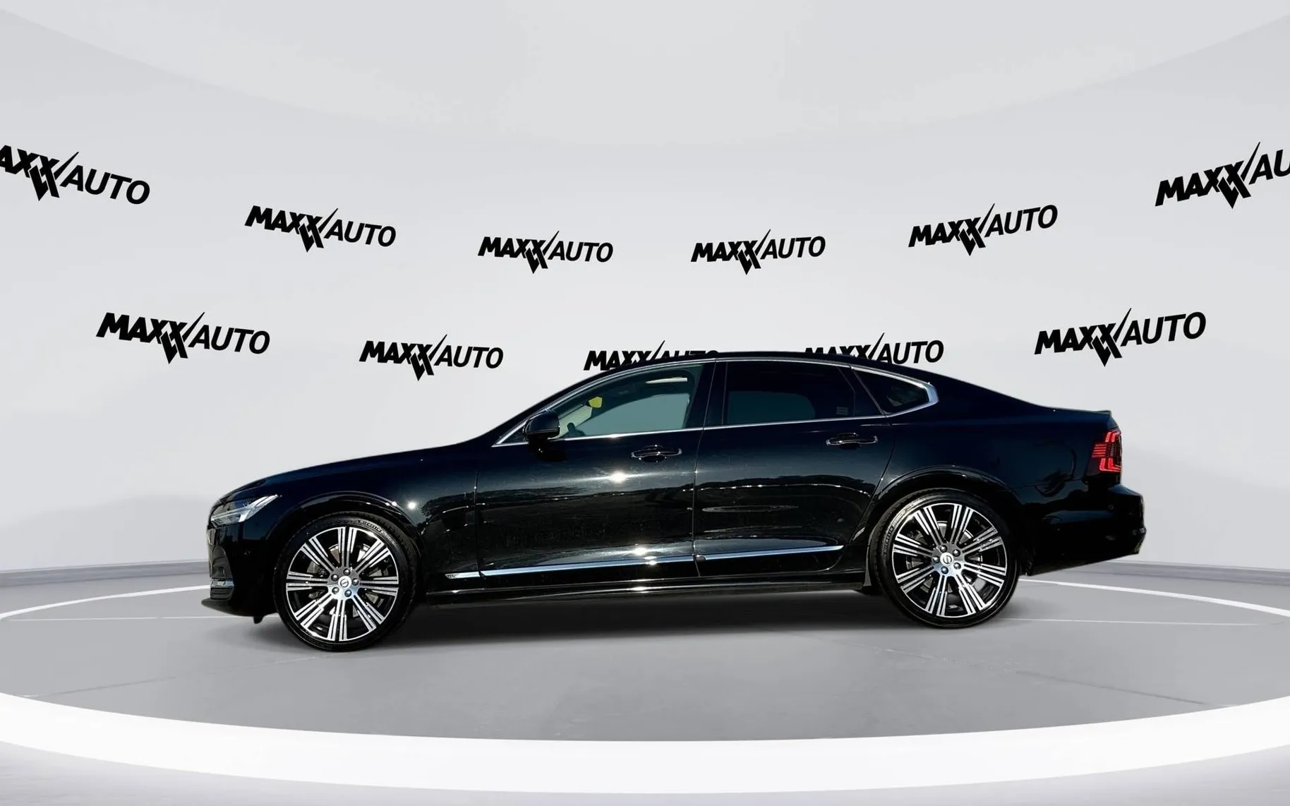 Notranja slika - Volvo S90 - B5D AWD Inscription Avt. ACC, BLISS, zračno,... - 8