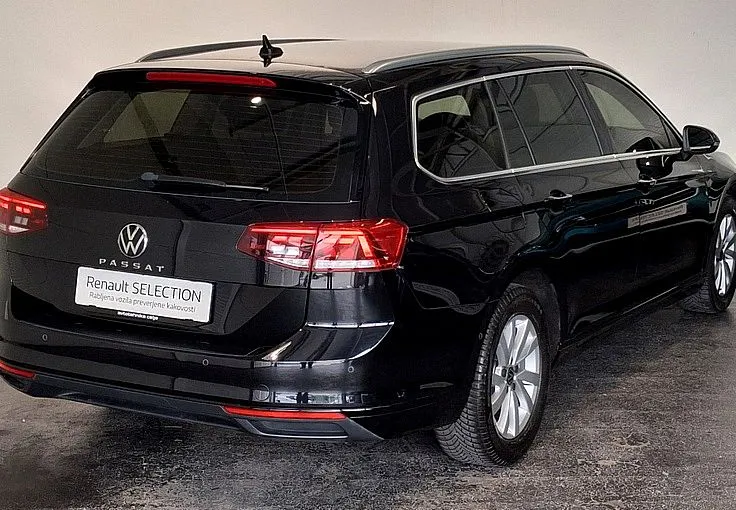 Zunanja slika - Volkswagen Passat - Variant 2.0 TDI BMT SCR Business DSG -VIRTUAL-ACC- - 3