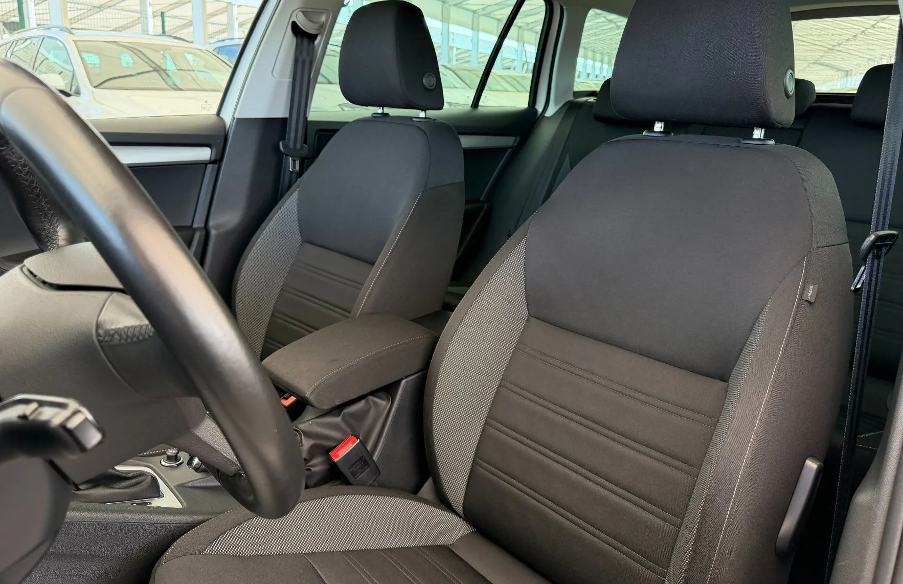 Zunanja slika - Škoda Octavia - Combi Family 2.0 TDI DSG SLO 1.Lastnik - 10
