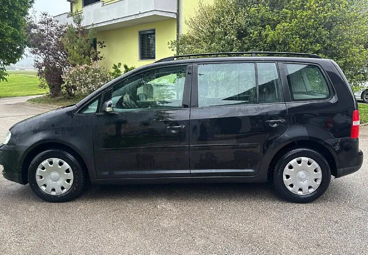 Zunanja slika - Volkswagen Touran - 1.9 TDI Trendline - 8
