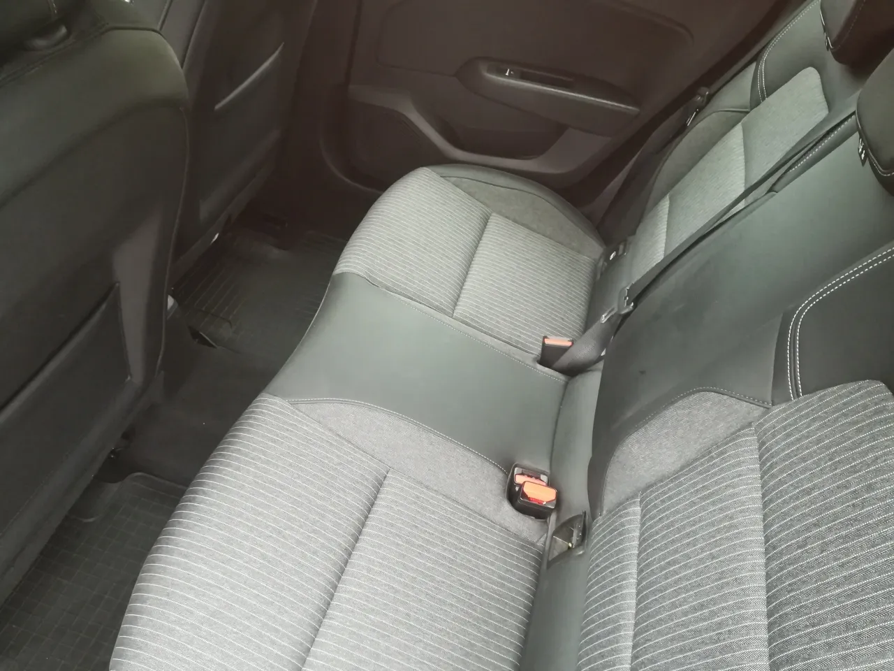 Zunanja slika - Renault Clio - TCe 100 Intens - 8