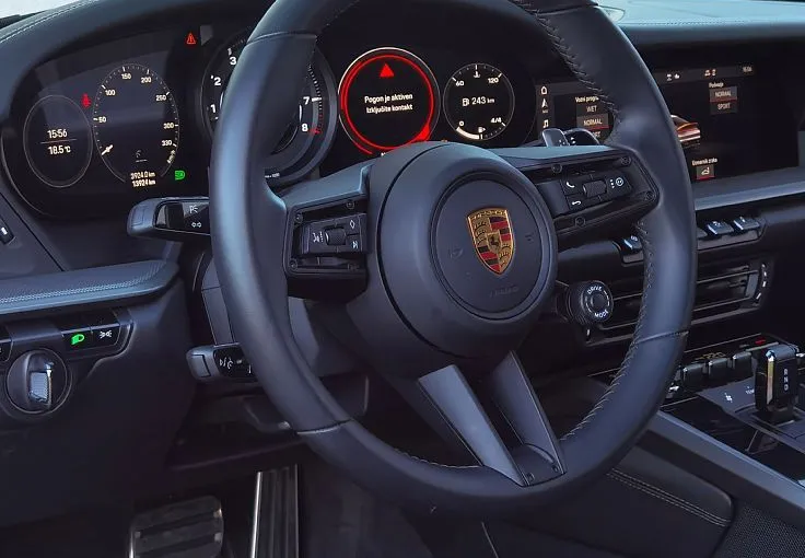 Zunanja slika - Porsche 911 - 3.0 Carrera 4 PDK MATRIX•ACC•HLAJ-SED•BOSE•KAMERA• - 6