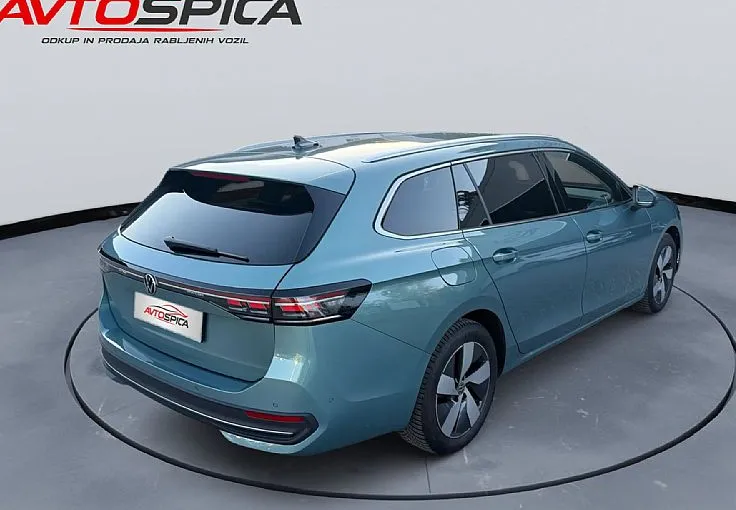 Zunanja slika - Volkswagen Passat - Variant 1.5 eTSI  Business DSG-KAM360-aTemp-IQ-Virt-Headup - 4