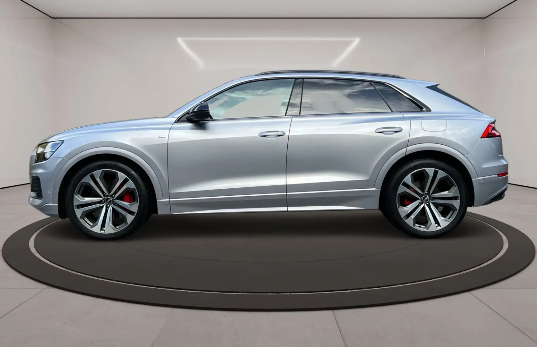 Zunanja slika - Audi Q8 - 55 TFSI e quattro tiptronic 280kW 3 X S LINE SLO - 8