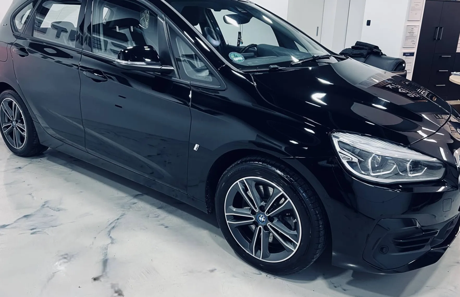 Zunanja slika - BMW Serija 2 - Active Tourer: 225xe iPerformance  AT ... - 2