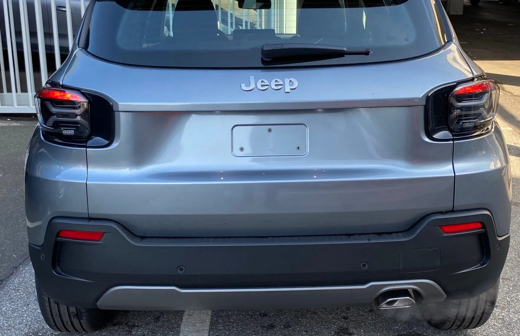 Zunanja slika - Jeep Avenger - 1.2 GSE 100 Longitude - 9