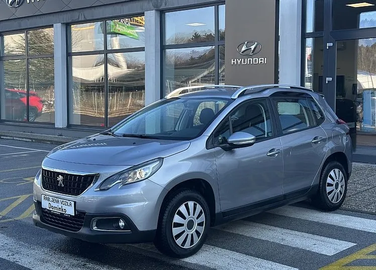 Zunanja slika - Peugeot 2008 - 1.2 PureTech - 1.LASTNIK - VLEČNA KLJUKA - 2
