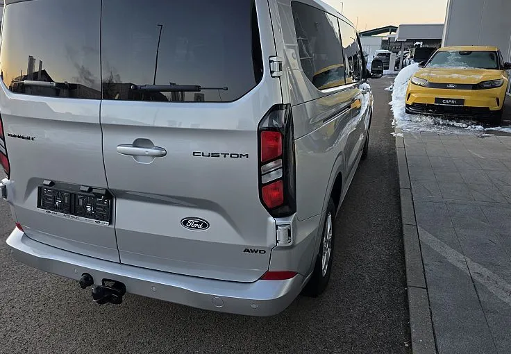 Zunanja slika - Ford E-Transit Custom - Transit Custom Limited 2.0 170KM - AWD - 4