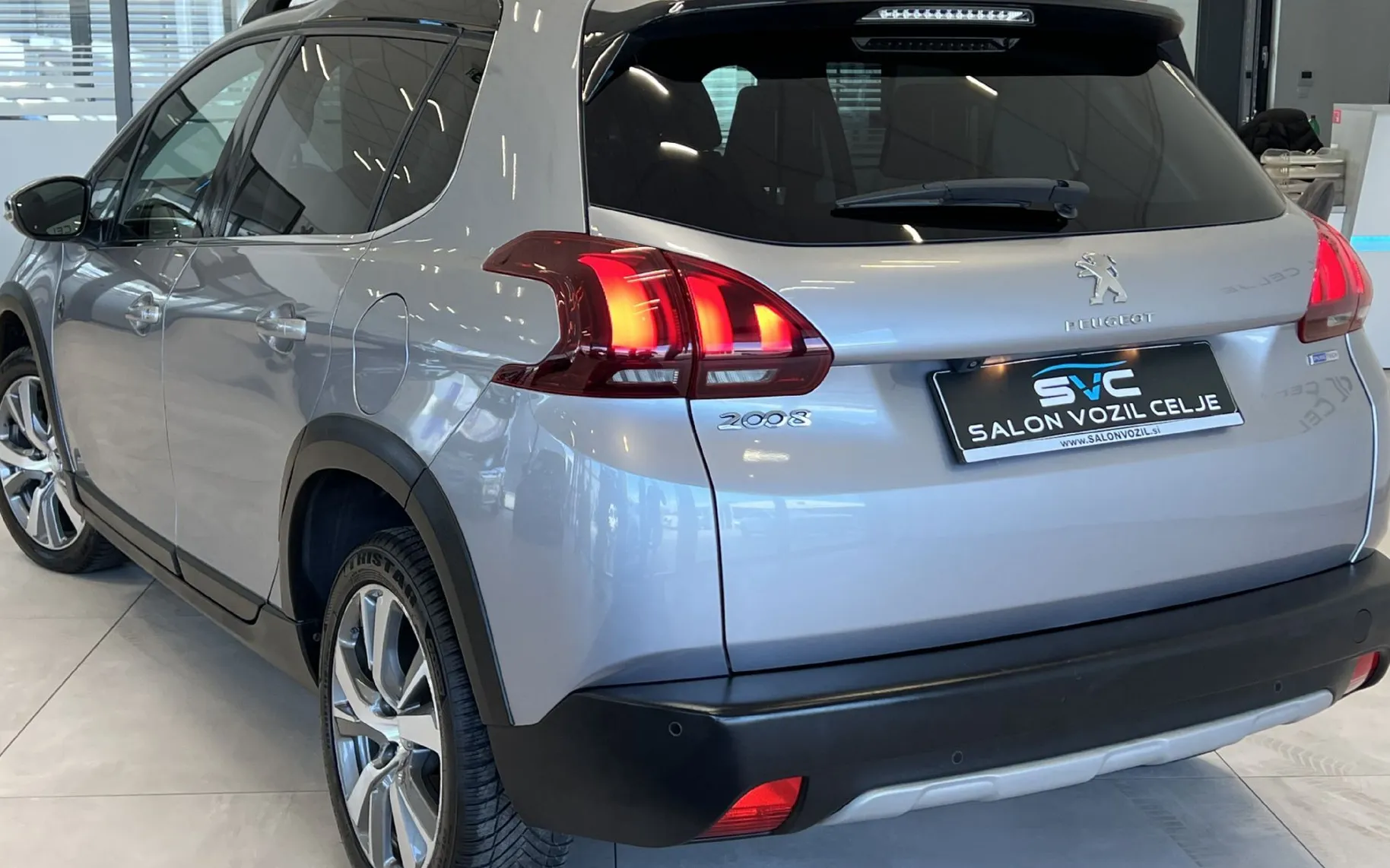 Zunanja slika - Peugeot 2008 - 1.2-110KM-VELIK SERVIS-CROSSWAY-JAMSTVO-OBROK 90€ - 7