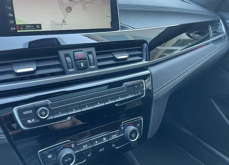 Zunanja slika - BMW X2 - serija : sDrive18i - 16