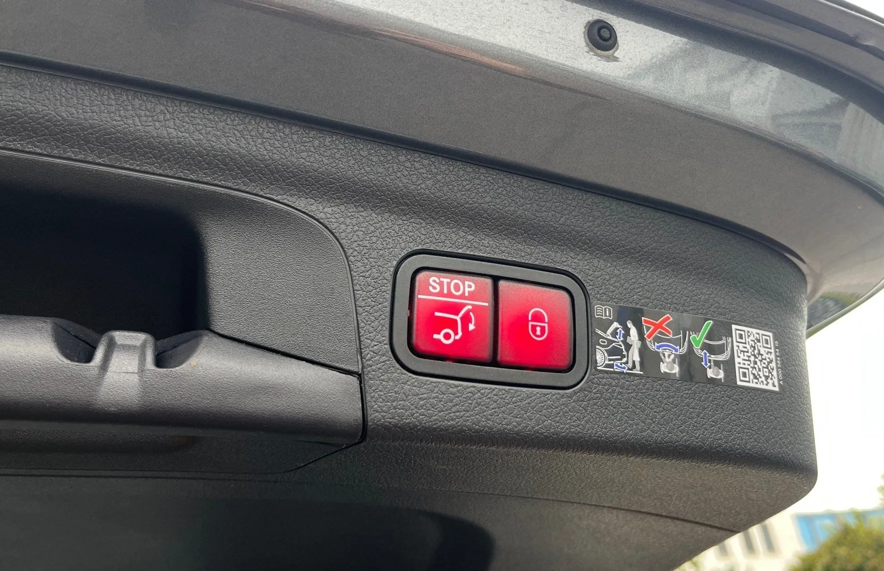 Zunanja slika - Mercedes-Benz GLE-Razred - GLE 300 d 4MATIC AMG Line Avt. - 13