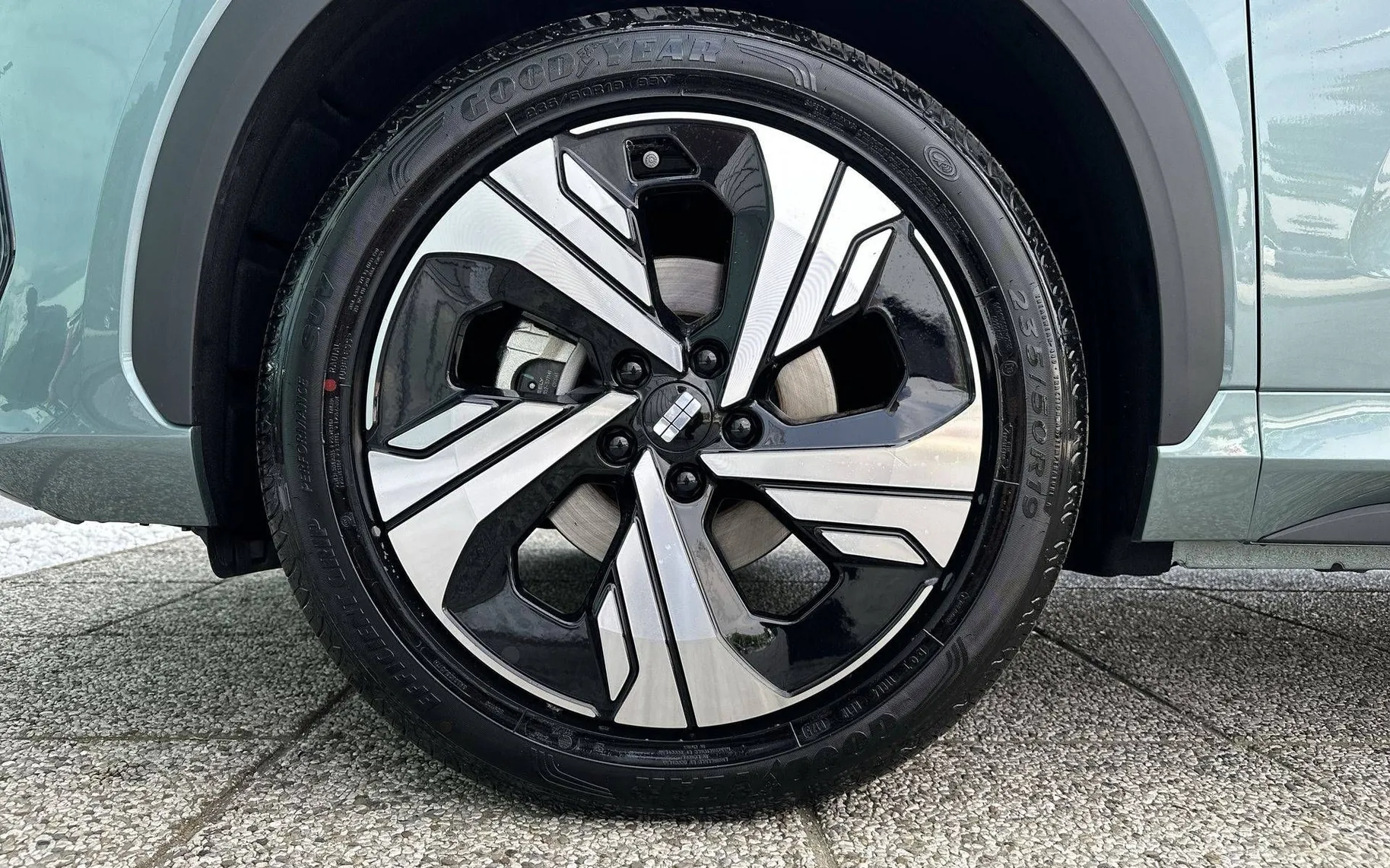 Notranja slika - Geely EX5 - MAX... - 9