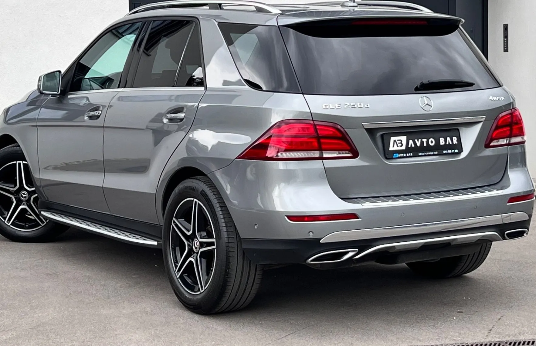 Zunanja slika - Mercedes-Benz GLE-Razred - GLE 250 d 4MATIC+SLO+1.LAST+LED... - 8