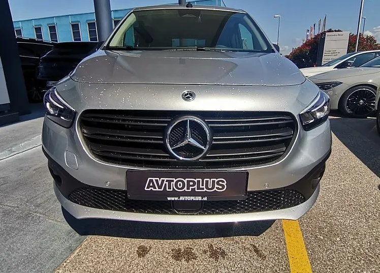 Zunanja slika - Mercedes-Benz Citan - TOURER PRO 110CDI LED ŽAROMETI AKCIJSKA CENA - 4