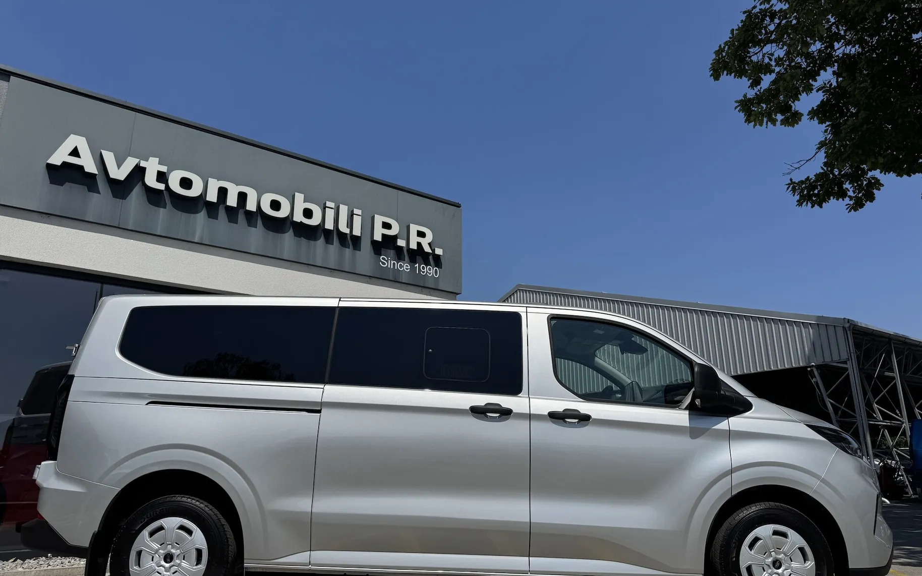 Zunanja slika - Ford Transit Custom - Kombi 320 2.0 TDCi L2H1  DMR  Trend AVT 4X4 SLO - 6