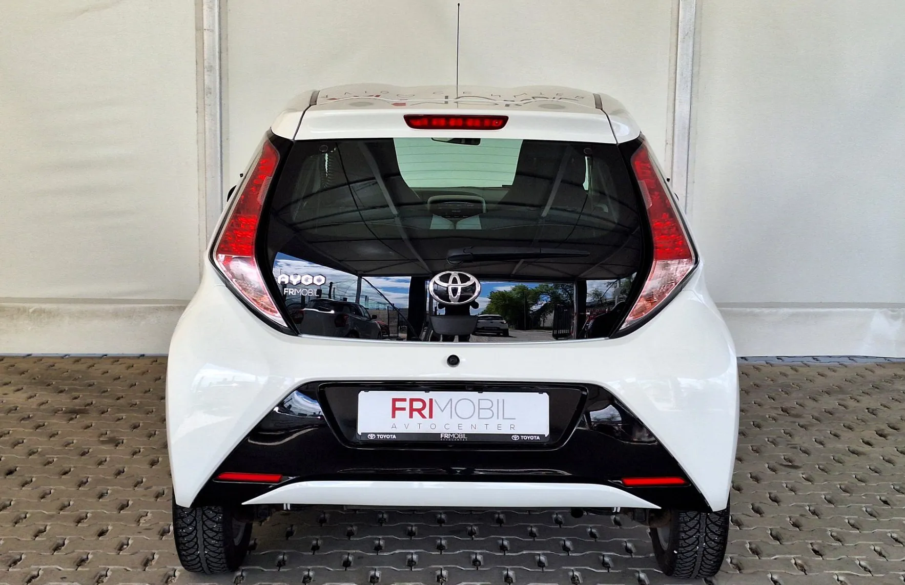 Zunanja slika - Toyota Aygo - 1.0 VVT-i x-play Touch Alloys - 6