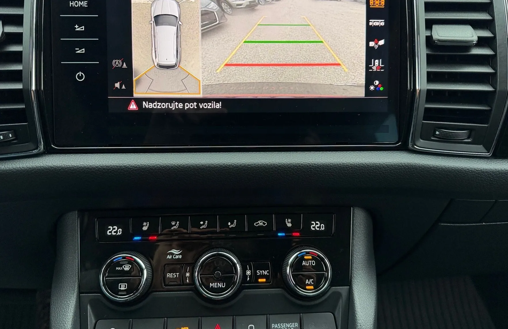 Zunanja slika - Škoda Kodiaq - L K 2.0 TDI 110kW 4X4 DSG-Matrix LED-Mrtvi kot-... - 16