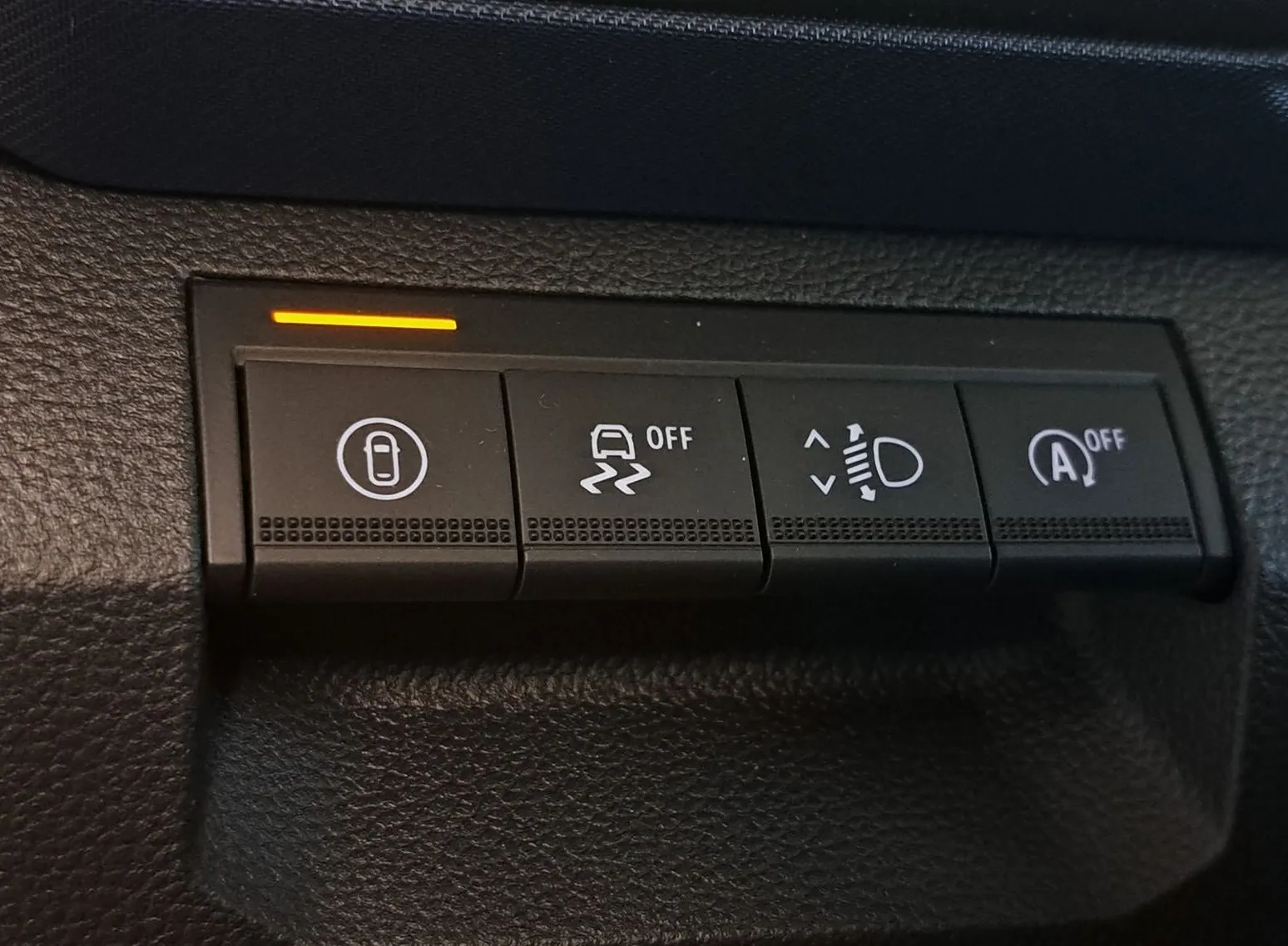 Zunanja slika - Dacia Duster - mild hybrid 130 4x4 Journey - 10