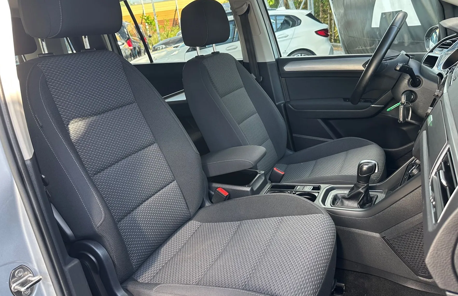 Zunanja slika - Volkswagen Touran - 1.5 TSI BMT Family DSG-LED-KAMERA-ALU... - 10