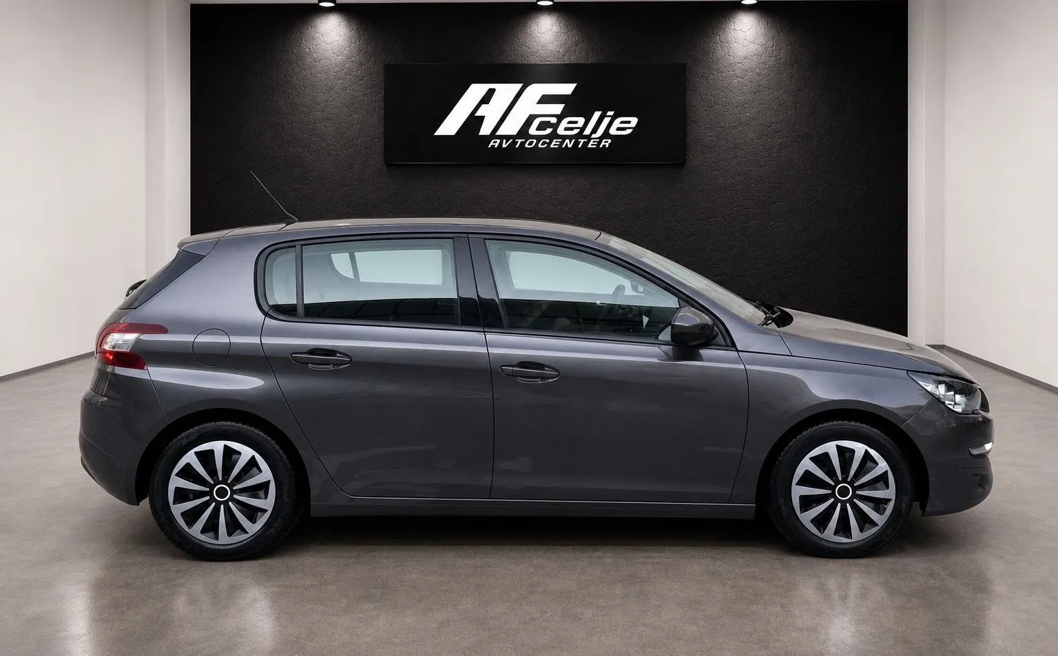 Zunanja slika - Peugeot 308 - 1.6-106.000km-KLIMA-BREZ POLOGA KREDIT-ODLIČEN- - 4