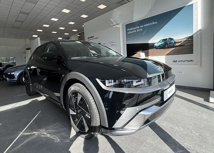 Zunanja slika - Hyundai Ioniq 5 - FL PREMIUM   84 kWh   topl.črpalka   El. kljuke - 2