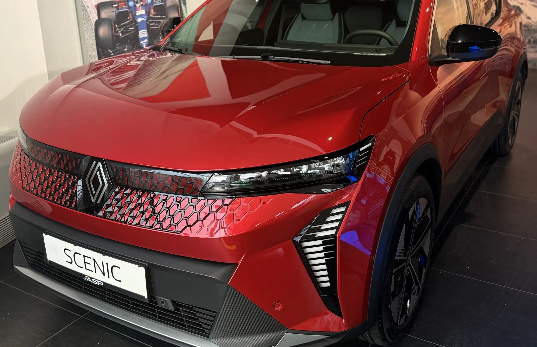 Zunanja slika - Renault Scénic - Scenic techno E-Tech Electric 170 Comfort range - 2