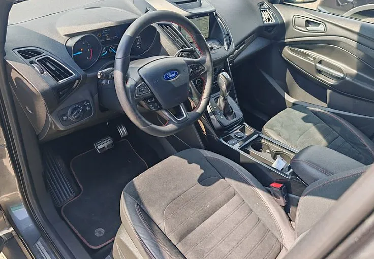 Zunanja slika - Ford Kuga - 4x4 2.0 TDCi ST-Line Powershift - 10