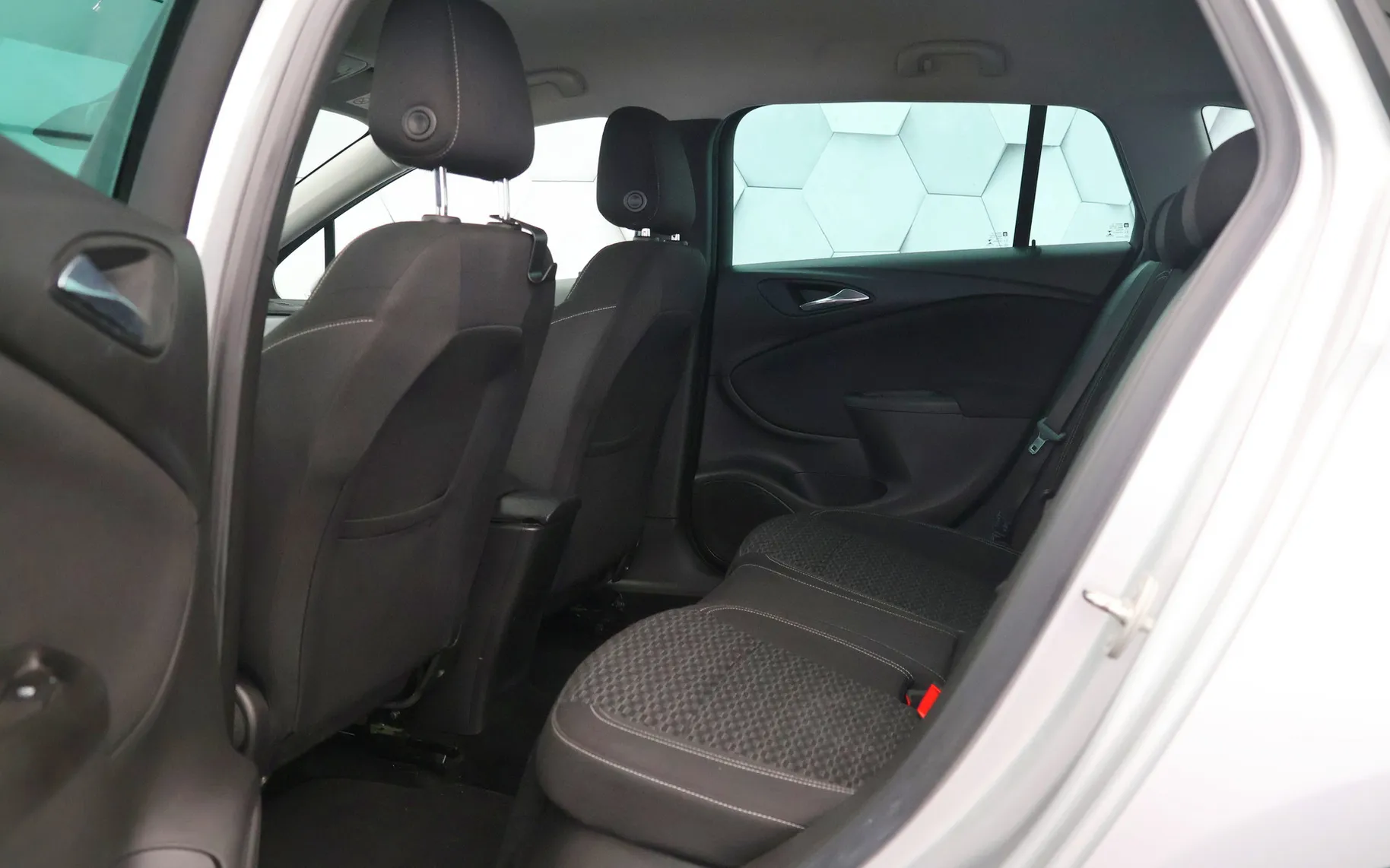 Zunanja slika - Opel Astra - Sportsourer 1.6 CDTi 110KM - 10