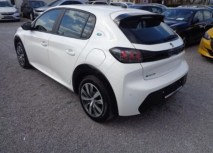 Zunanja slika - Peugeot 208 - 50KWH 136KM - SUBVENCIJA 3.000 EUR - DDV izkazan - 3