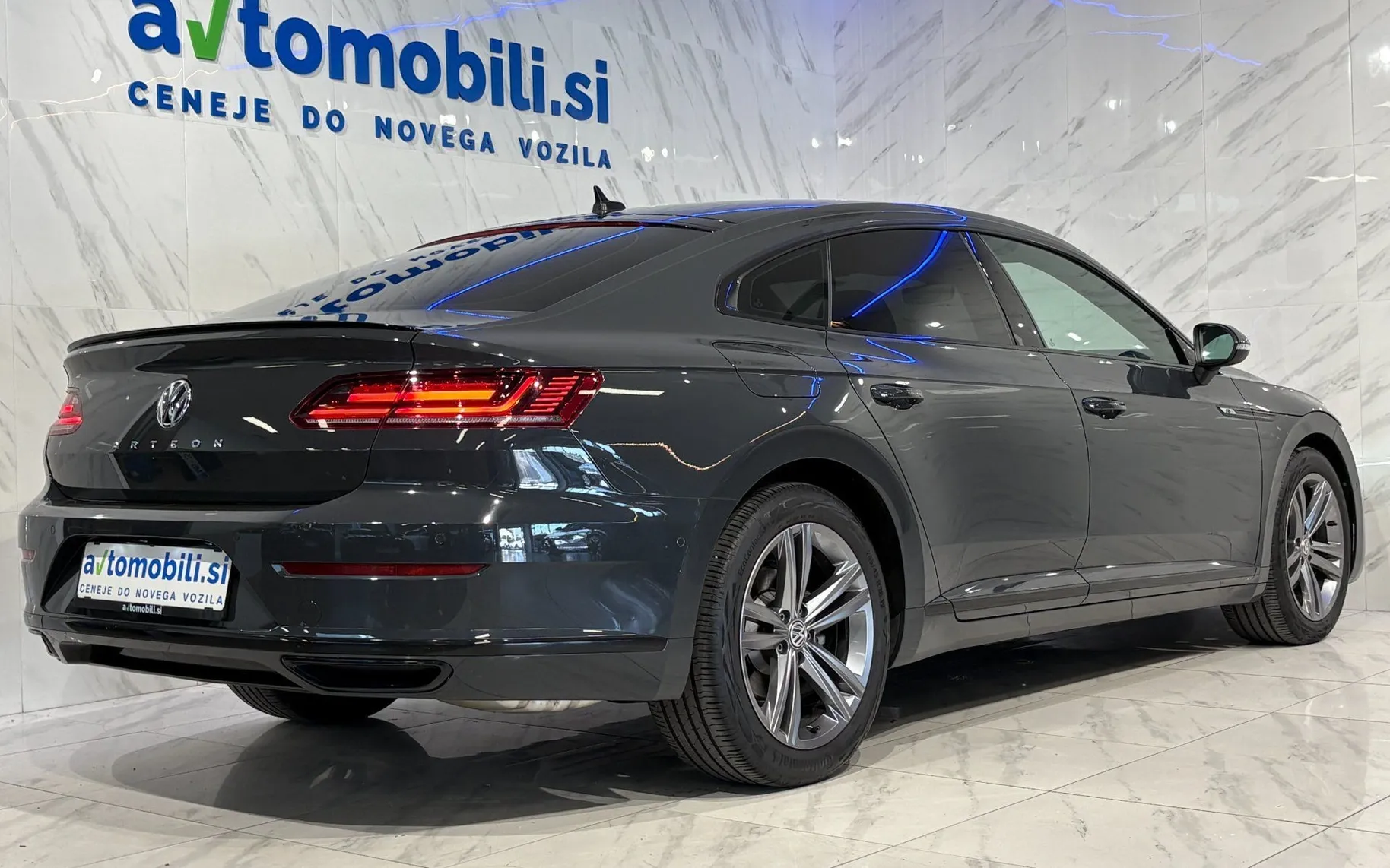 Zunanja slika - Volkswagen Arteon - 2.0 TSI R-Line DSG - ACC - Kamera - Gretje - PDC - 4