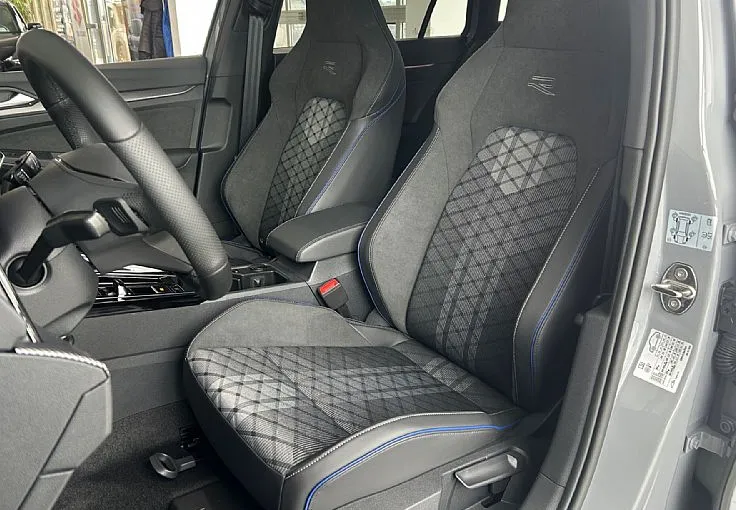 Zunanja slika - Volkswagen Golf - Variant 1.5 eTSI 4JOY DSG - SLO - 7
