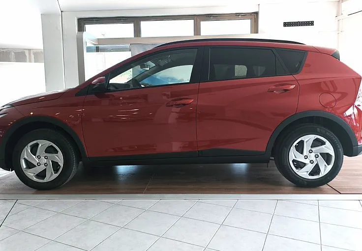 Zunanja slika - Hyundai Bayon - 1.0 T-GDI COMFORT-WINTER-VIDEO - 3
