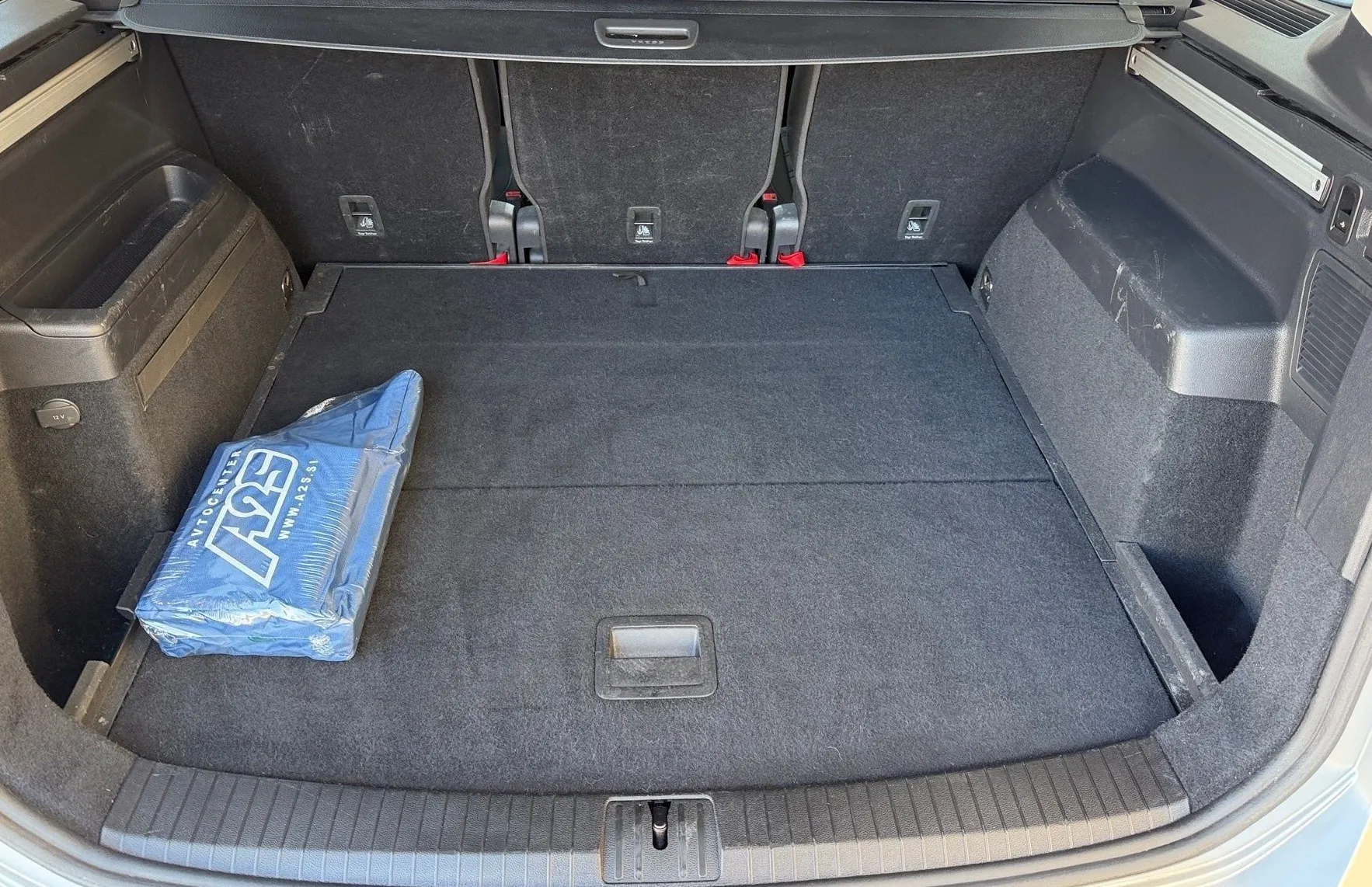 Zunanja slika - VW Touran - 2.0 TDI SCR avt. Family-LED-Vlečna kljuka-ACC... - 11