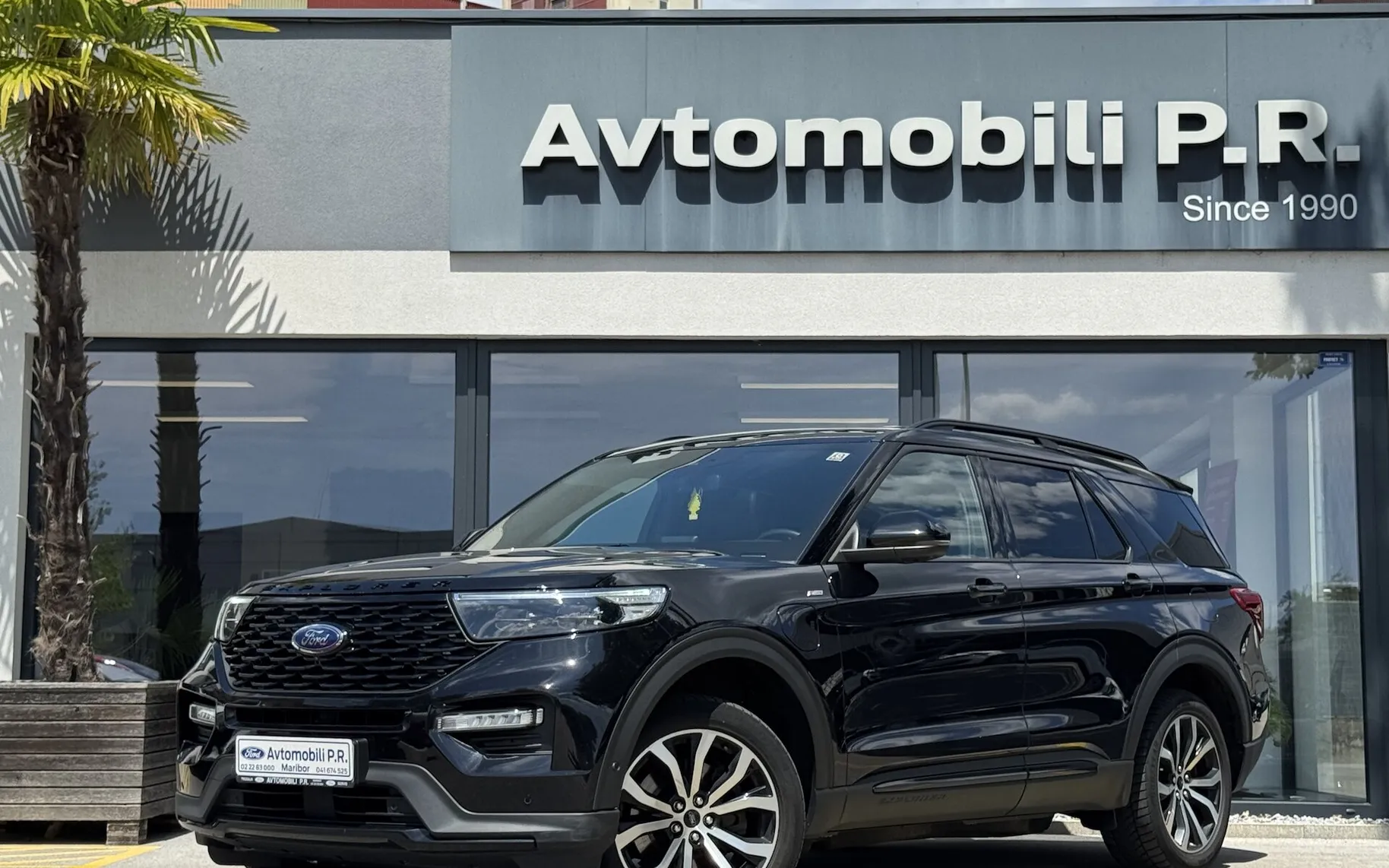Zunanja slika - Ford Explorer - AWD 3.0 EcoBoost PHEV ST-Line Avt. SLO-HIFI-PANO - 1