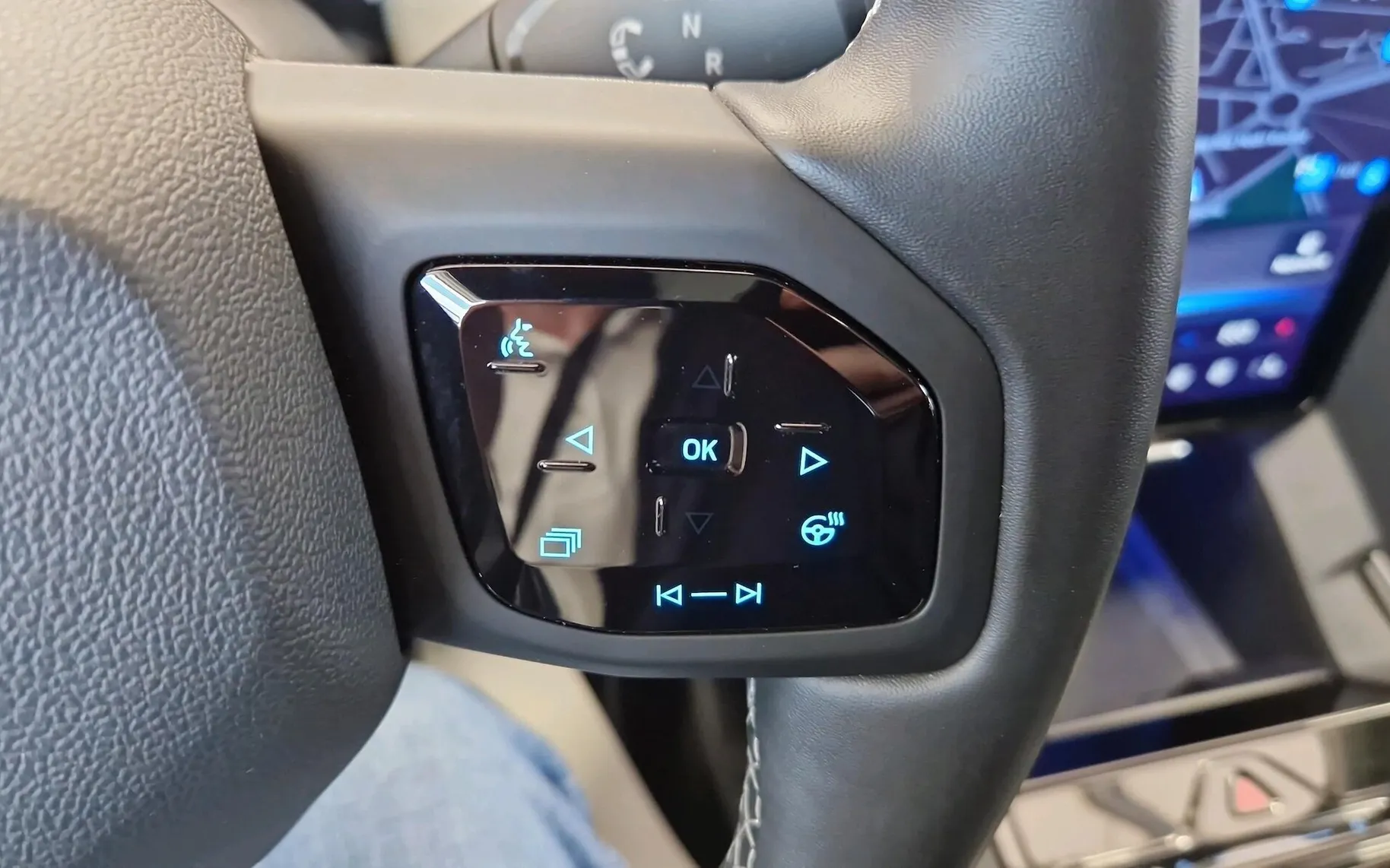 Zunanja slika - Ford Capri - AWD Extended Range  79 kWh   Premium-SLO-RADAR-HUD - 17