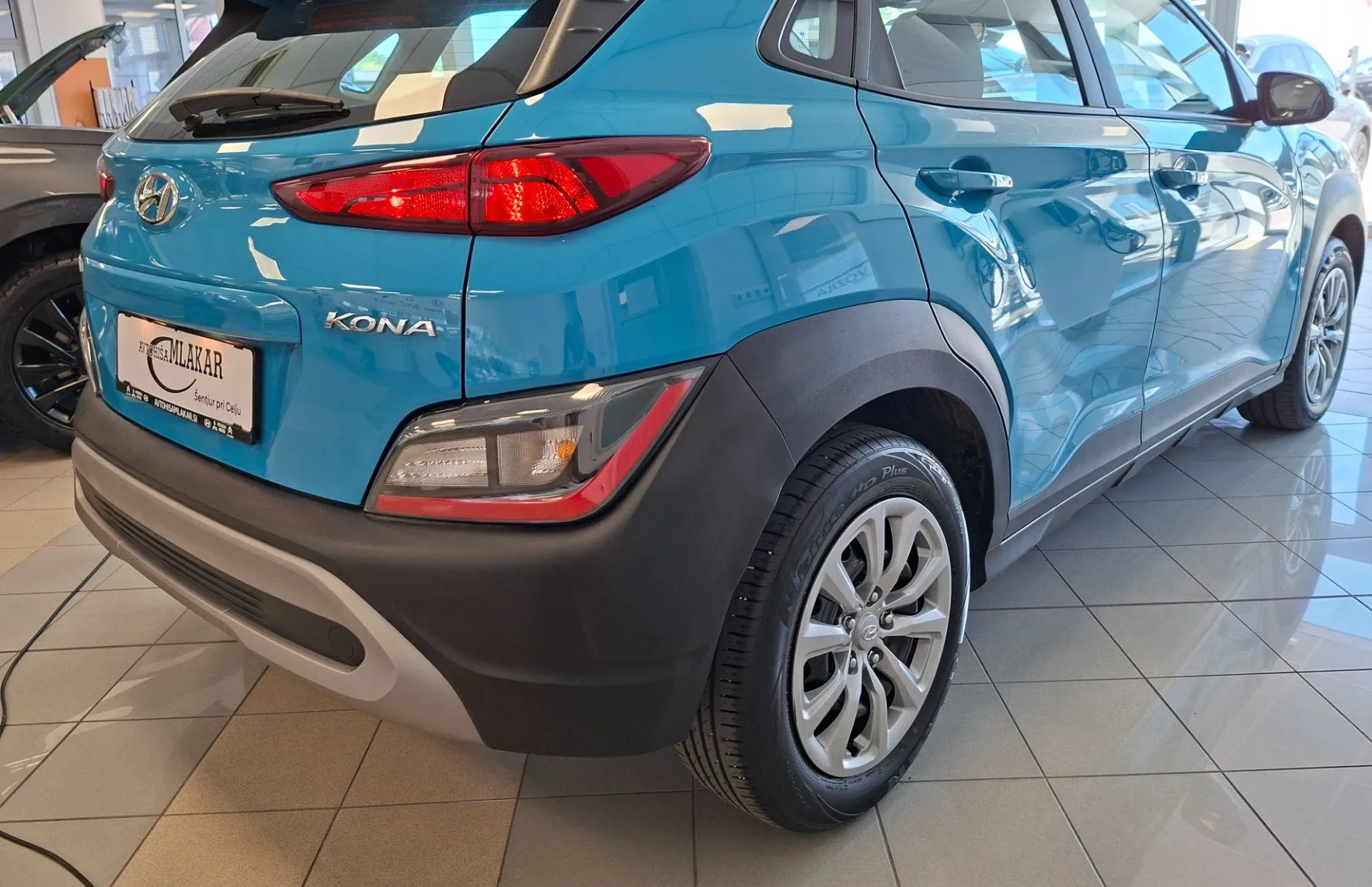 Zunanja slika - Hyundai Kona - 1.0 T-GDI 120 Style-LED-NAVI-KAMERA-ODLIČEN- - 4
