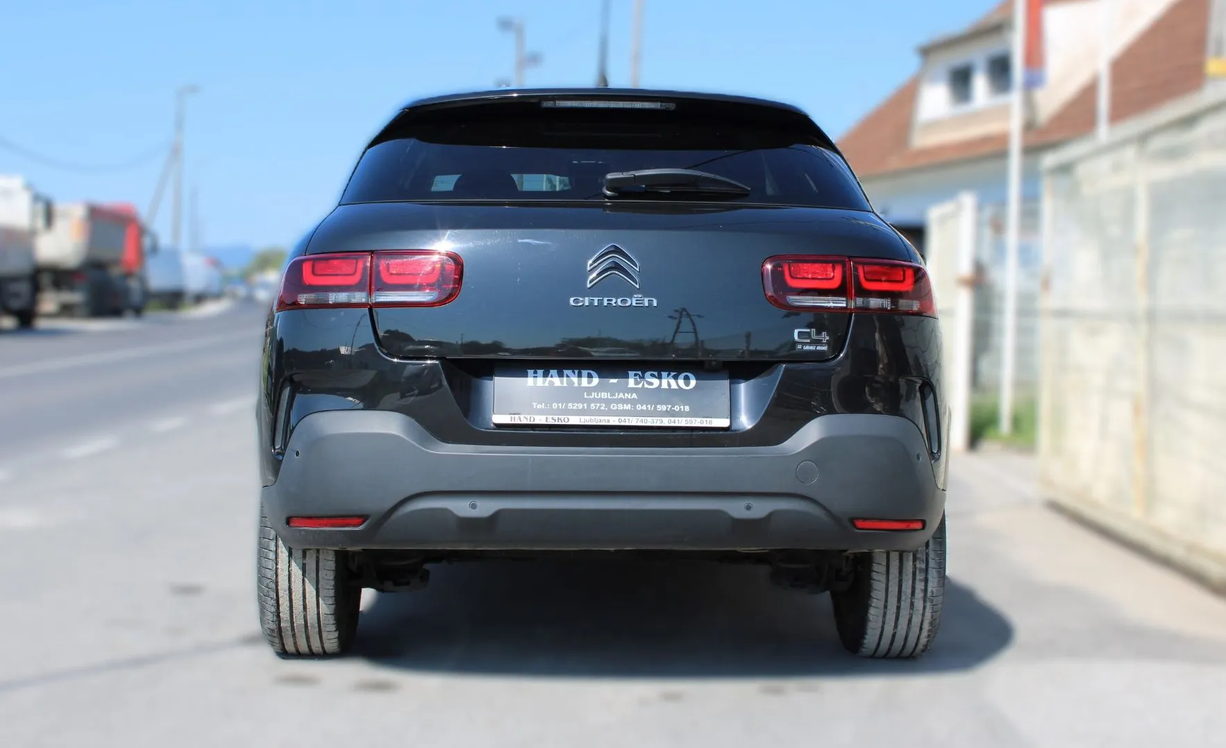 Zunanja slika - Citroën C4 Cactus - 1.2 PureTech 110 Shine Avt._ALU_NAVI_PDC_KAMERA - 5